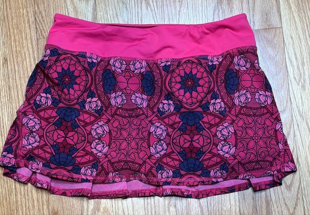 Lululemon: Pace Setter Tennis Skirt 4-way Stretch Size 6 Regular